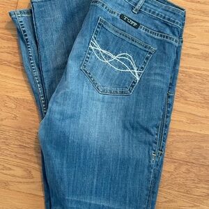 Cowgirl Tuff Don’t fence me in jeans. 38 waist 37 length